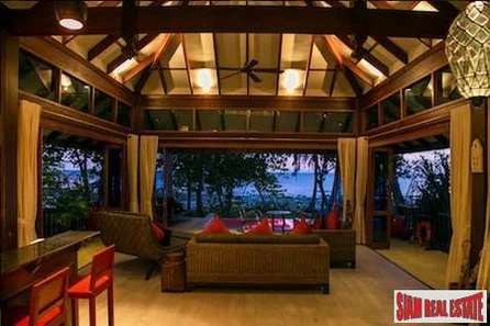 Luxury Island Beachfront Villas Within Eco-Resort