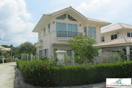 Supalai Hills | Very Nice Three Bedroom House for Rent in Thalang