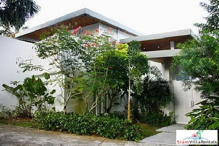 Coolwater 4 | Six Bedroom Fully Furnished House with Pool For Holiday Rental in Kamala