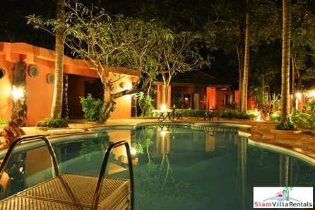 Rustic and Elegant Two-Bedroom Villa For Rent in Maenam