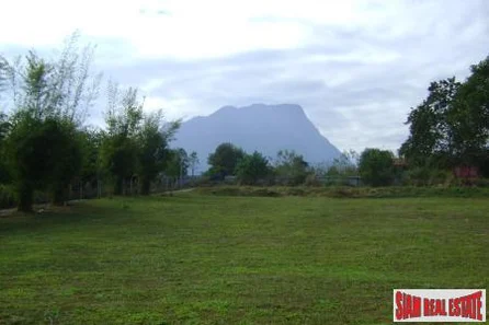 Beautiful Mountain View Land and Home for Sale in Chang Dao, Chiang Mai