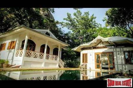 Three Bedroom Pool Villas only 150m From the Beach in Kao Tao