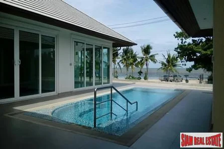 Modern Four-Bedroom Beach Front  Pool Villa with unobstruct seaview in Pattaya
