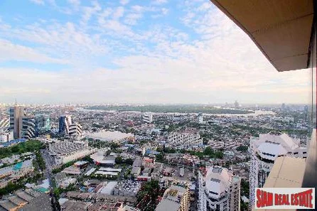 The Lumpini 24 | Three Bed Penthouse on 45th Floor for Sale at Sukhumvit Soi 24