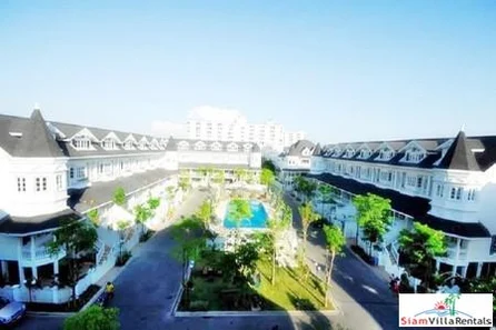 Fantasia Villa2 | Large Family Townhouse for Rent in Secure Community, Bearing, Bangkok