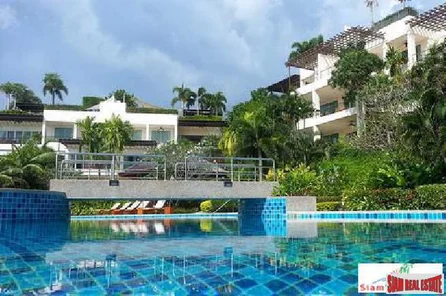 Layan Garden | Luxurious Three Bedroom Condo with Pool Access for Rent 