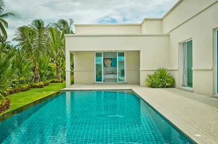 fully furnished 3 Bedrooms 3 Bathrooms Large Modern House  - East Pattaya