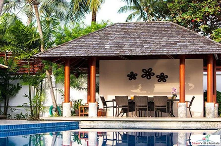 Absolute Beachfront in this 5+ Bedroom Holiday Pool Villa in Lipa Noi