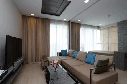 2+1 Bedroom Beachfront Condominium for short term- Long term Rental