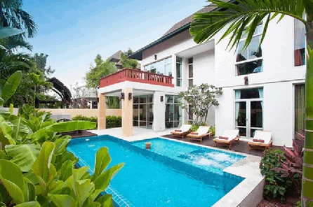 4 bedroom Pool Villa for Rent Near Beach Na Jomtien