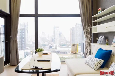 Chewathai Residence Asoke | Amazing City Views from this One Bedroom Loft-style Duplex 