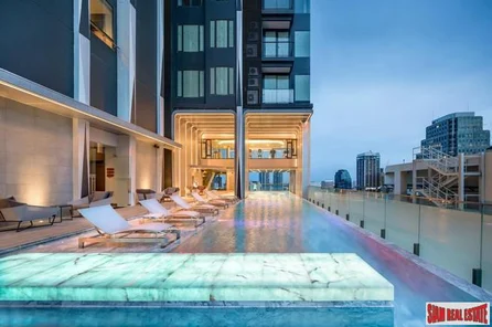 EDGE Sukhumvit 23 | Asoke Two Bedroom 34th Floor Corner Condo  for Sale with Great City Views 