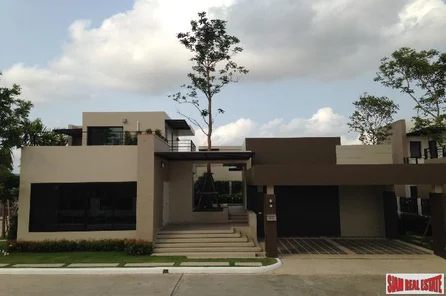 Modern new style house with private pool near silver lake for sale - Na jomtian 