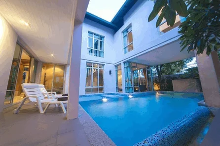Beautiful 5 bedroom pool villa for rent -Na jomtien