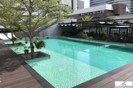 Quad Silom | Large Classy One Bedroom Condo with Extras for Rent in Chong Nonsi
