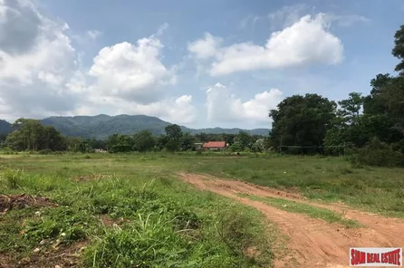 Six Individual Cherng Talay Land Plots Close to Beach and Shopping!  Excellent Investment! 