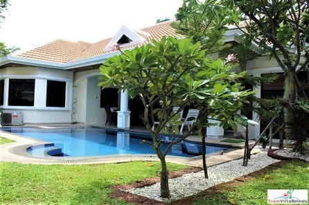 For rent-Pool villa 5 bedrooms near Jomtien beach