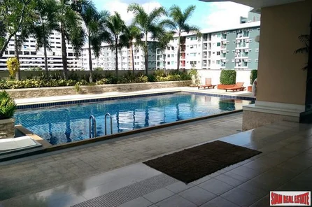 City Living Ratchada | Bright and Colorful Two Bedroom for Sale a Short Distance to MRT Huai Khwang