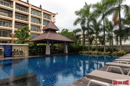 Jomtien Beach Penthouses | Deluxe One Bedroom Condo for sale - 80 meters to the Beach