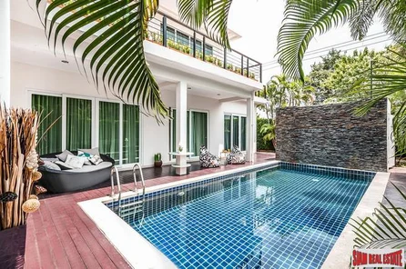 Contemporary Four Bedroom Pool Villas in New Na Jomtien Development