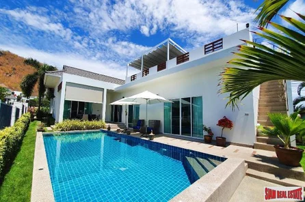 3 Bed Private Pool Villa with Roof Terrace For Sale in Secure Estate at South Hua Hin