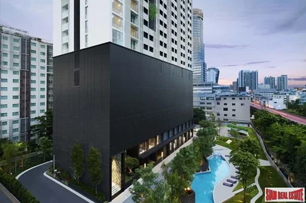 New Ready to Move in High-Rise Condo in Excellent Location of Asoke - Ratchada - Best Value 2 Beds