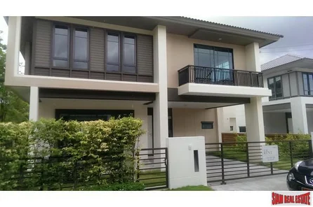 Burasiri Koh Kaew | Three Bedroom Family Home with Extra Living Space for Rent in a Safe and Peaceful Neighborhood