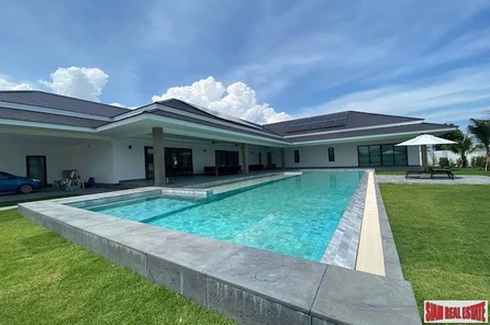 The Clouds | Four Bedroom, Four Bath House for Sale with Huge Pool in Cha Am