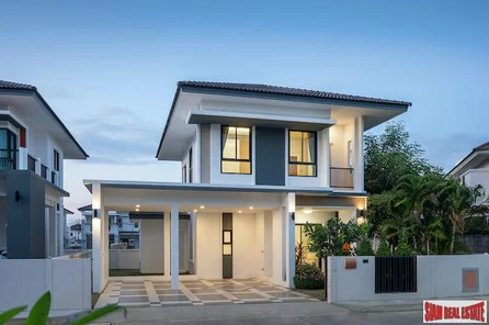 Modern & New Three Bedroom Villas for Sale in San Sai Noi, Chiang Mai