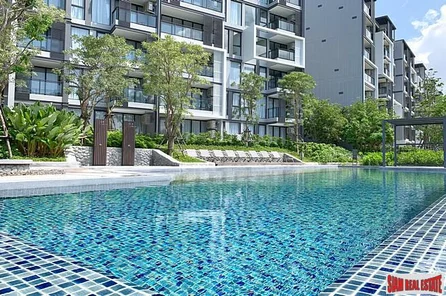 Cassia Residences | Bright Two Bedroom Condo with Lagoon Views for Sale in Laguna
