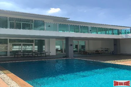 Huge modern family house with 4 bedrooms, East side of Pattaya