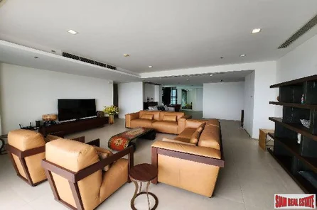 The River Condominium | 3 Bedrooms and 3 Bathrooms for Sale in Chao Phraya River Area of Bangkok