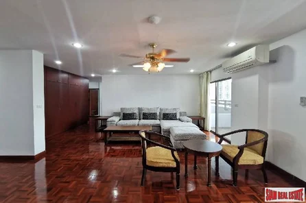Tubtim Mansion at Sukhumvit 39 | 3 Bedrooms and 3 Bathrooms Condominium for Rent in Phrom Phong Area of Bangkok