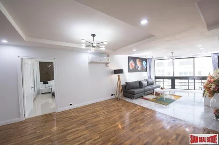 President Park Condominiums in Sukhumvit 24 | 3 Bedrooms and 3 Bathrooms for Rent in Phrom Phong Area of Bangkok