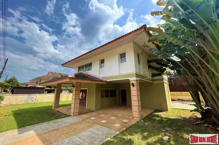 3-bedroom two storey detached house with a spacious garden for sale in Saithai, Krabi