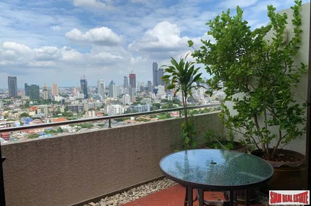 Supalai Place | 3 Bed Penthouse Condo in the City Centre at Sukhumvit 39, Phrom Phong