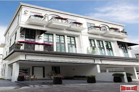 Maison Blanche Sukhumvit 67 | 3 Bedrooms and 6 Bathrooms for Sale in Phra Khanong Area of Bangkok