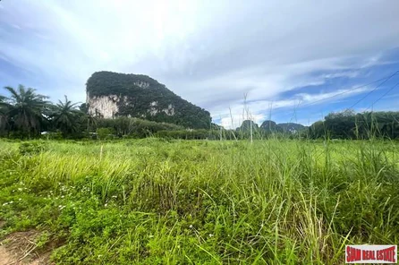 Nearly 4 Rai of Land with Spectacular Panoramic Mountain Views for Sale in Nong Thale, Krabi.