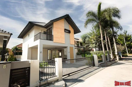 New Three Bedroom Pool Villa for Sale in Hang Dong, Chiang Mai
