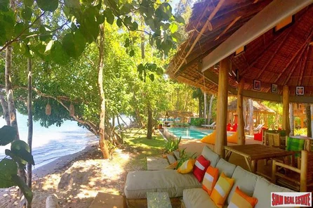 Amazing Four Bedroom on the Beach at Ao Thalane, Krabi - For Sale