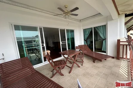 Palm Breeze Resort in Rawai | Two Bedroom Condo in Convenient Location for Sale