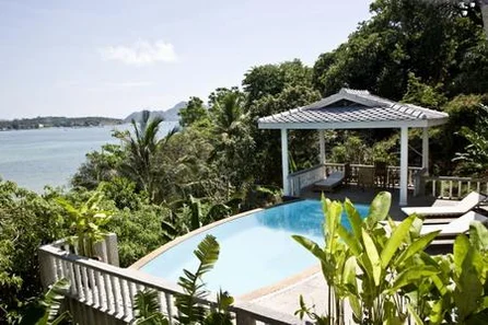 Majestic Sea-View Villa with Three Bedrooms and a Private Swimming Pool for Holiday Rental in Rawai