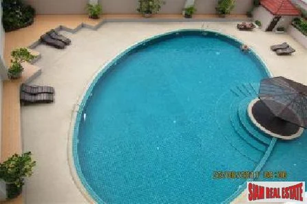 Studio For Sale Which Affords The Owner Everything On The Doorstep - North Pattaya