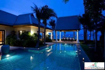 Contemporary Thai Two or Four Bedroom Pool Villa on the Beach at Maenam, Samui