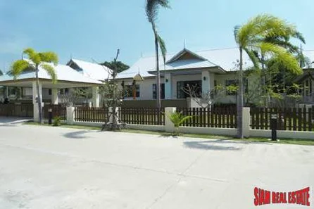 Well Constructed Villas in a Tranquil Setting - East Pattaya