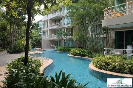 2 Bedrooms condominium for rent located only a few mins walk the Hua Hin Night Market 