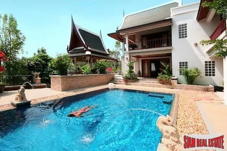 Craig House | Ultra-Luxury, Four Bedroom Pool Villa in Patong