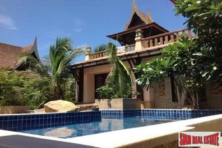 Elegant, Three-Bedroom Thai-Style Pool Villa in Bophut