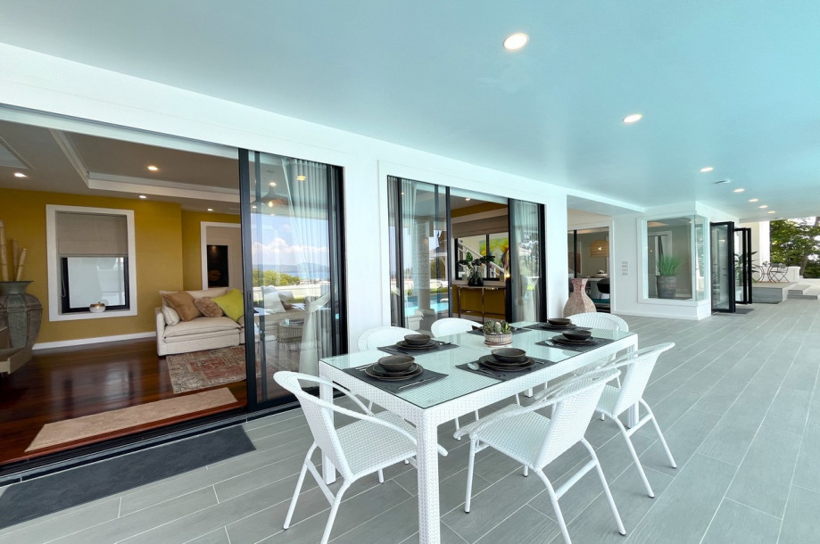 Magnificent 5-Bedroom Villa with Spectacular Sea Views for Sale in Choeng Thale, Phuket-7