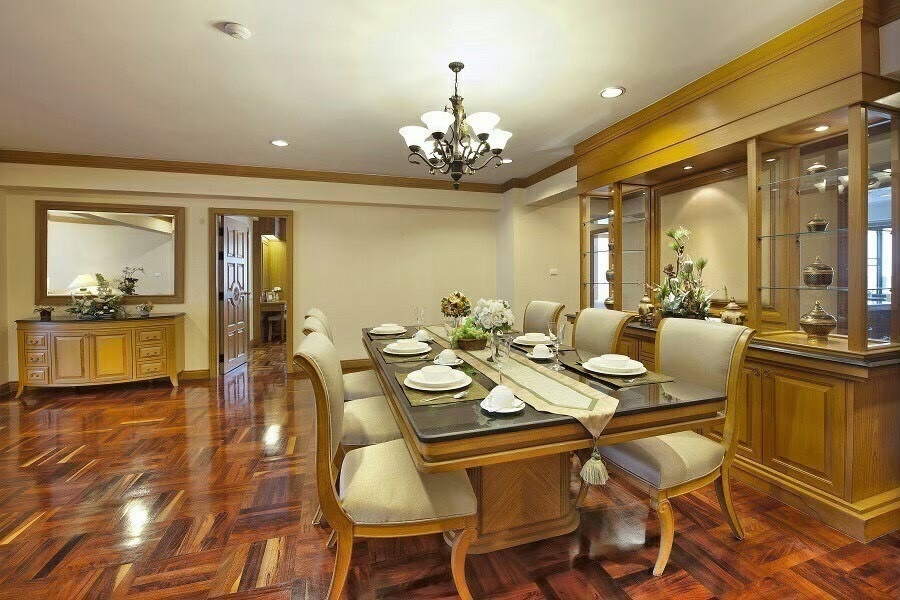 Centrepoint Residence Phromphong | 325 sqm. Luxury 4 Bed Condo-11